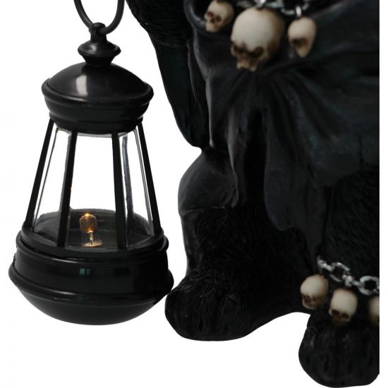 u6172w2-4 Witching Black Cat Holds Lantern - 18.5cm