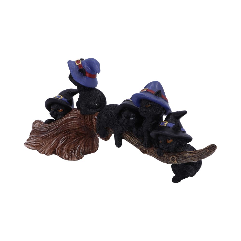 Black Cats playing on broomstick - 28cm Black Cats playing on broomstick - 28cm