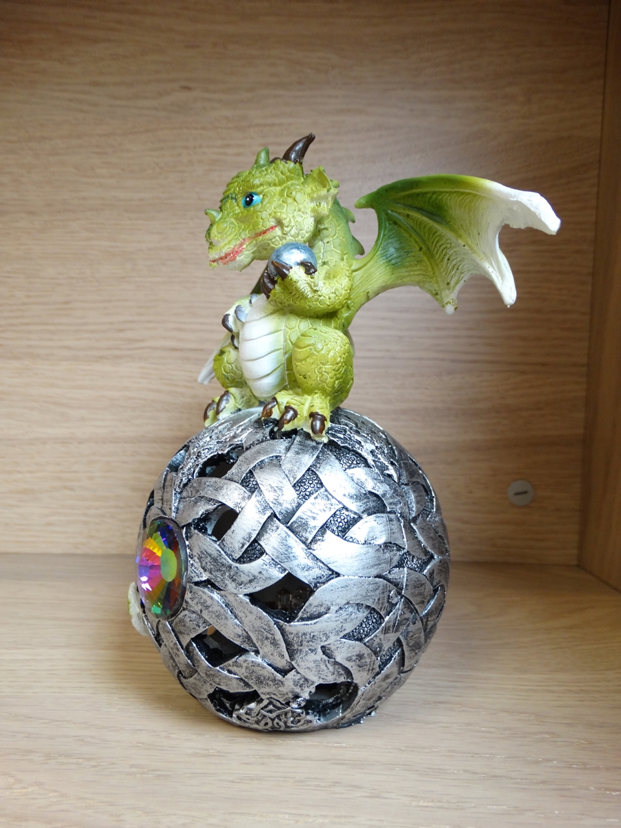 Green Dragon on Dragon Light Ball - C